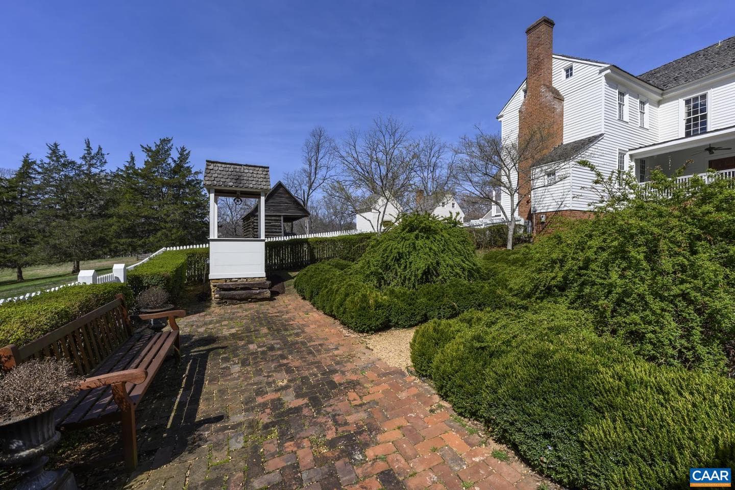 1651 Fox Hill Rd photo 47