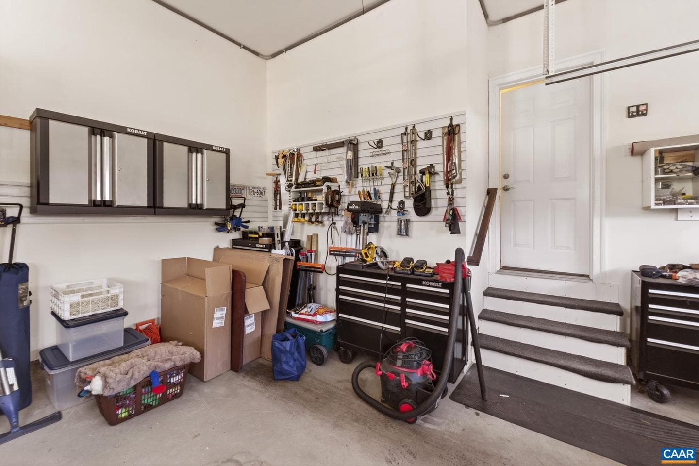 6586 Welbourne Ln photo 42