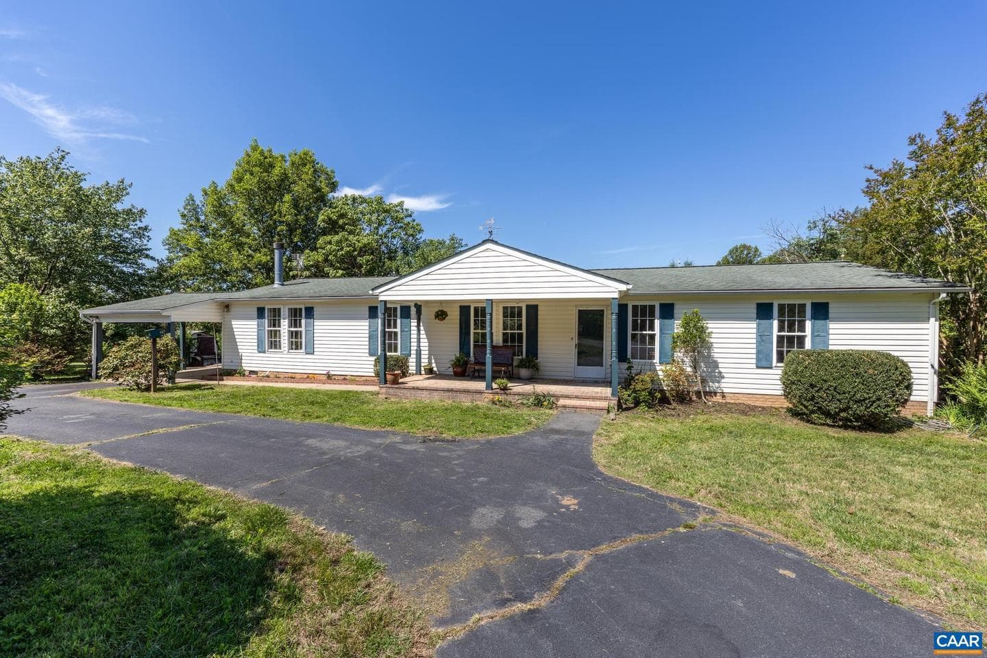 1529 John Tucker Rd photo 2
