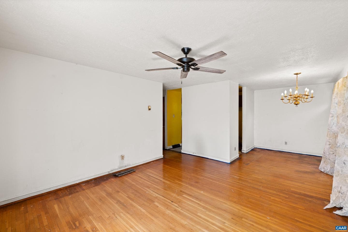 837 Ridge St photo 10