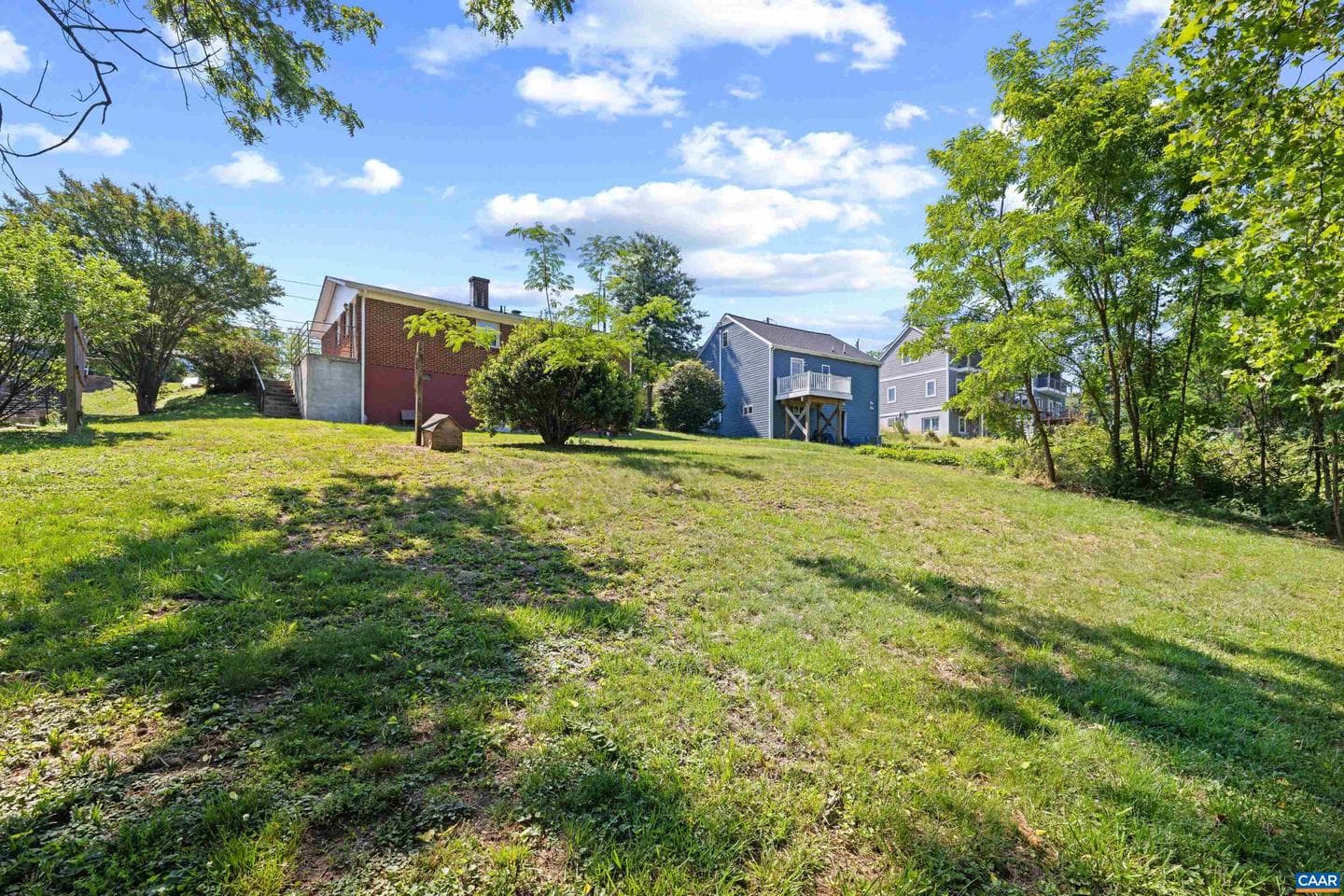 837 Ridge St photo 34