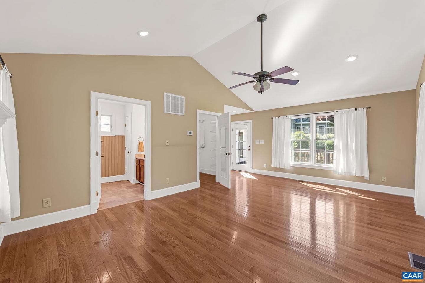 172 Landon Ln photo 12