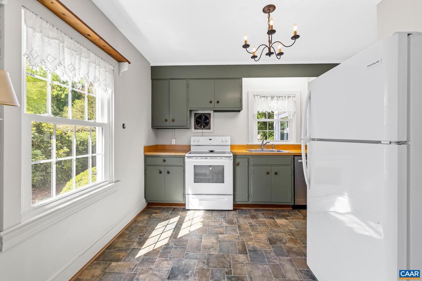 172 Landon Ln photo 19