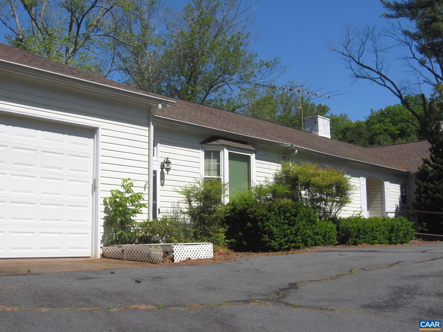 10460 Little Skyline Dr photo 23
