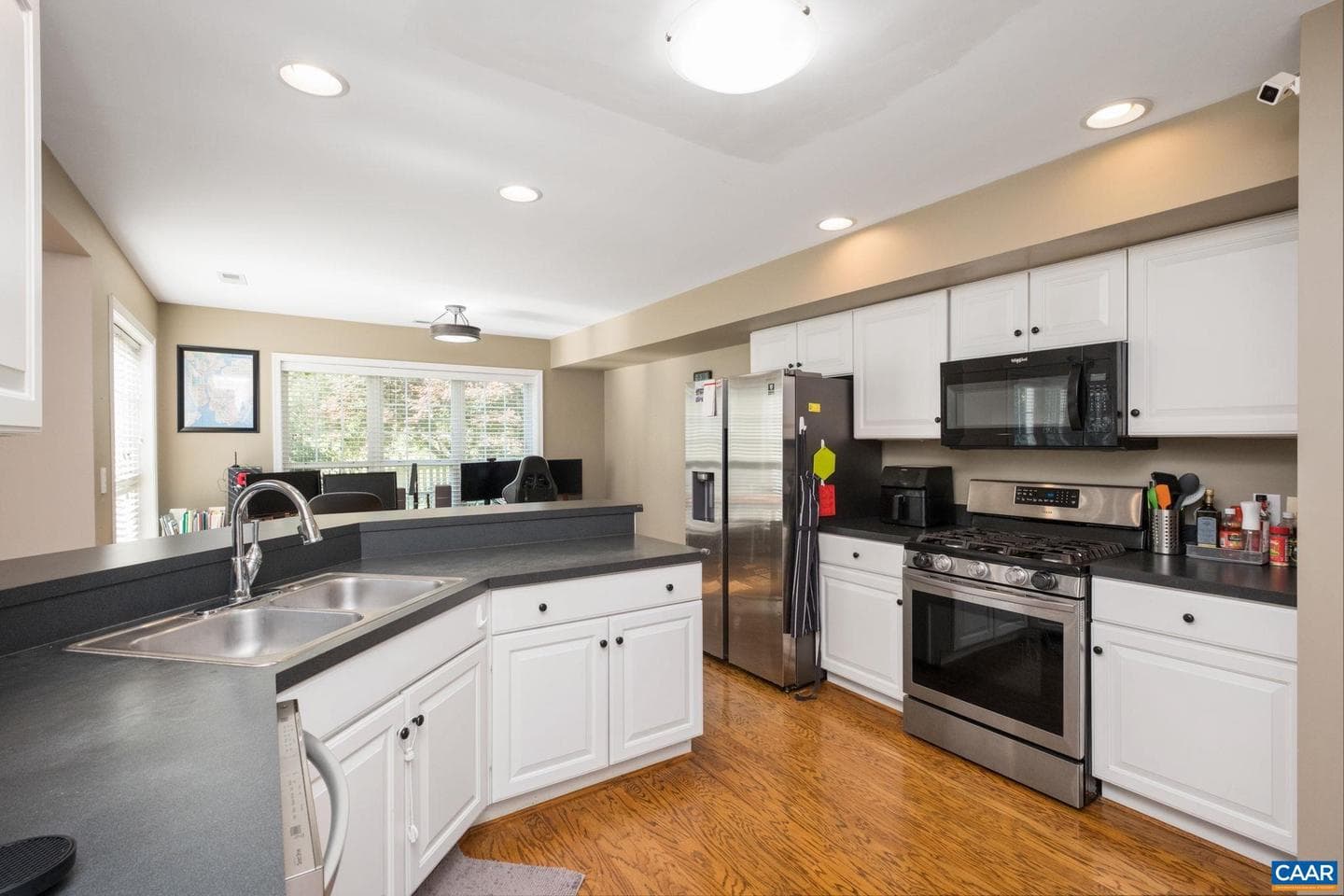998 Pintail Ln photo 7