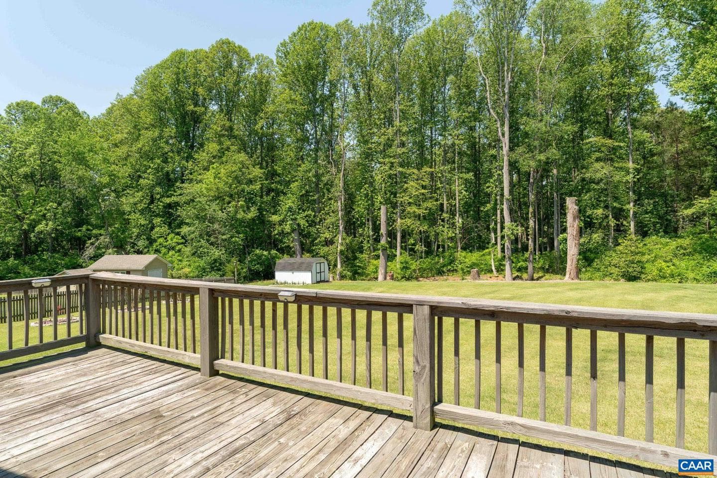 355 Whitethorn Ct photo 10