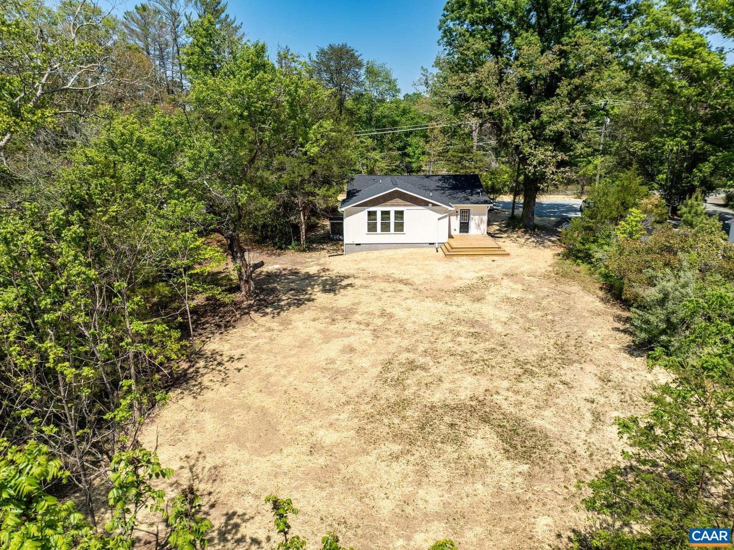2155 Thomas Jefferson Dr photo 30