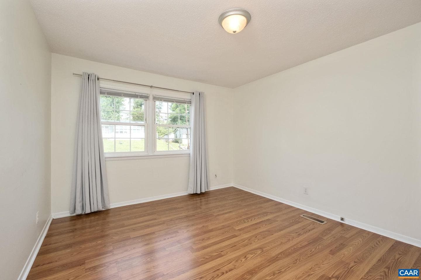 308 Carlton Rd #a photo 15