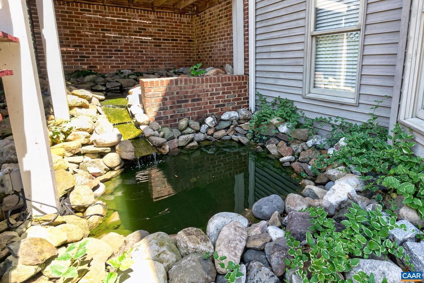 380 Ballenger Ln photo 55