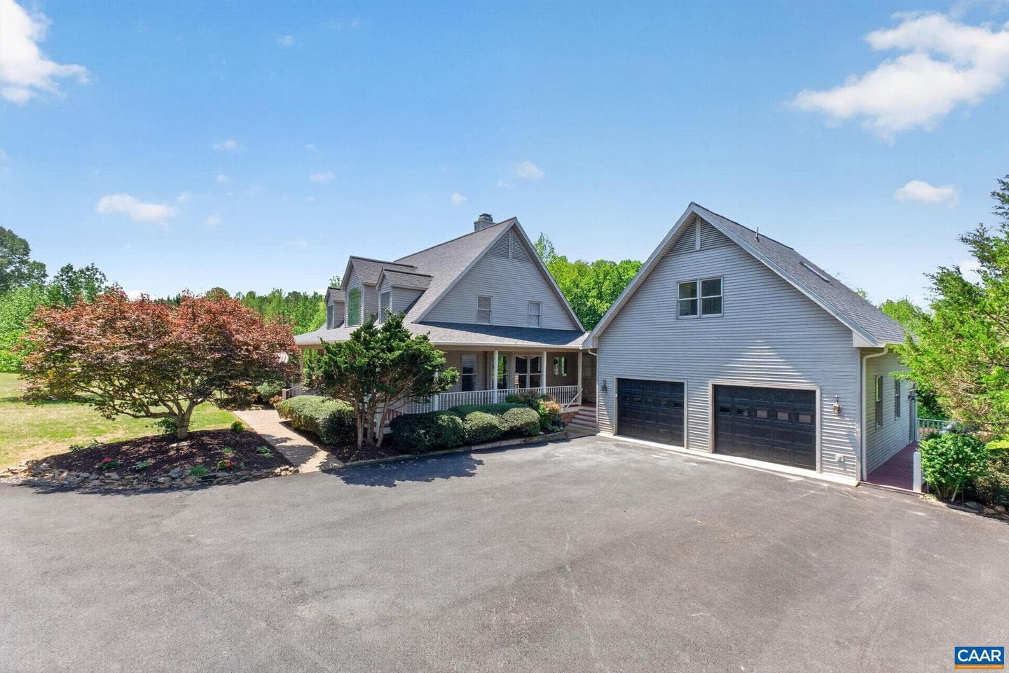 380 Ballenger Ln photo 59