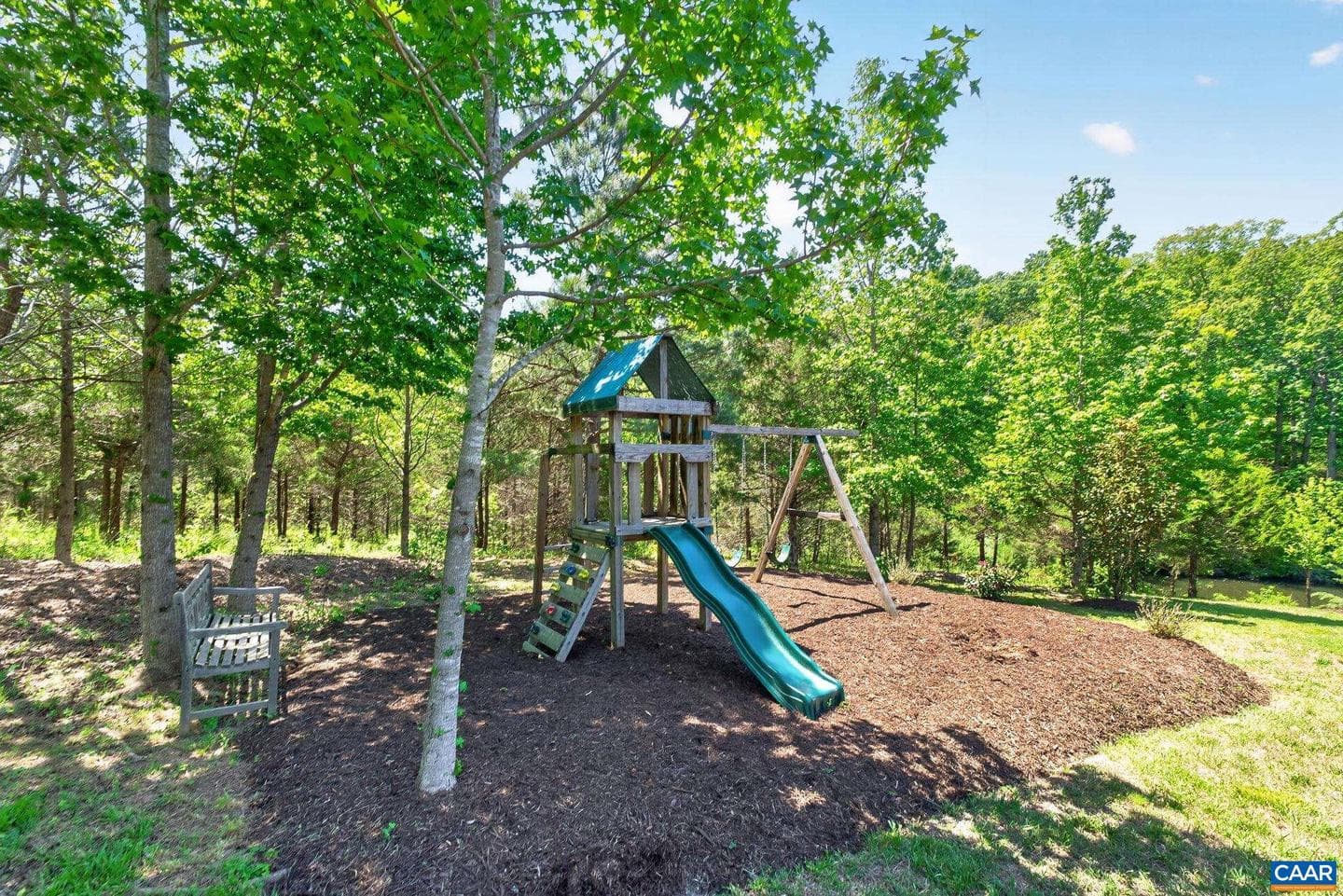 380 Ballenger Ln photo 68