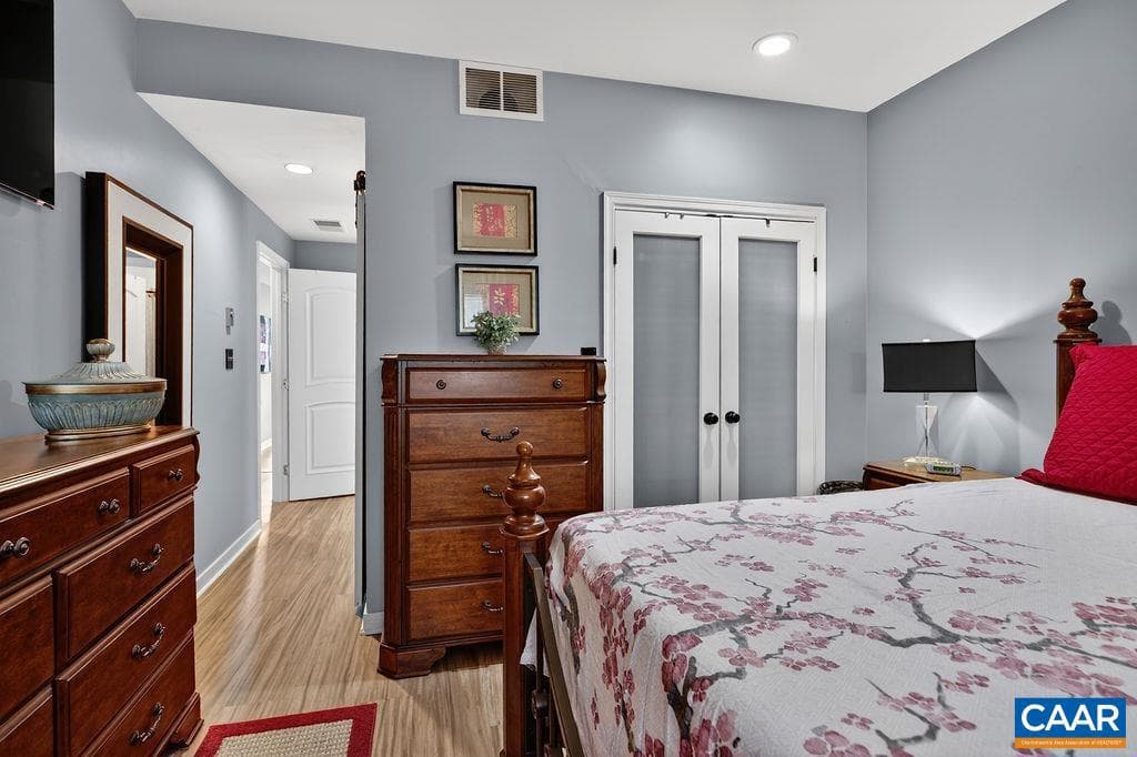 1707 High Ridge Condos photo 20