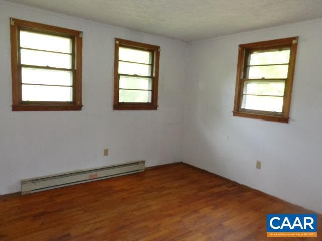 497 The Pines Ln photo 14