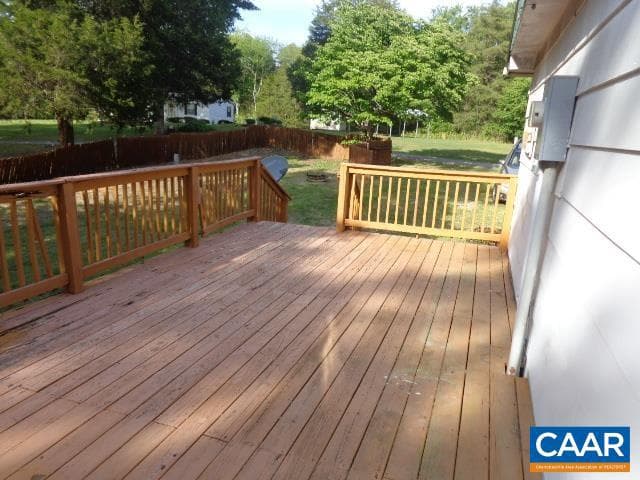 497 The Pines Ln photo 8