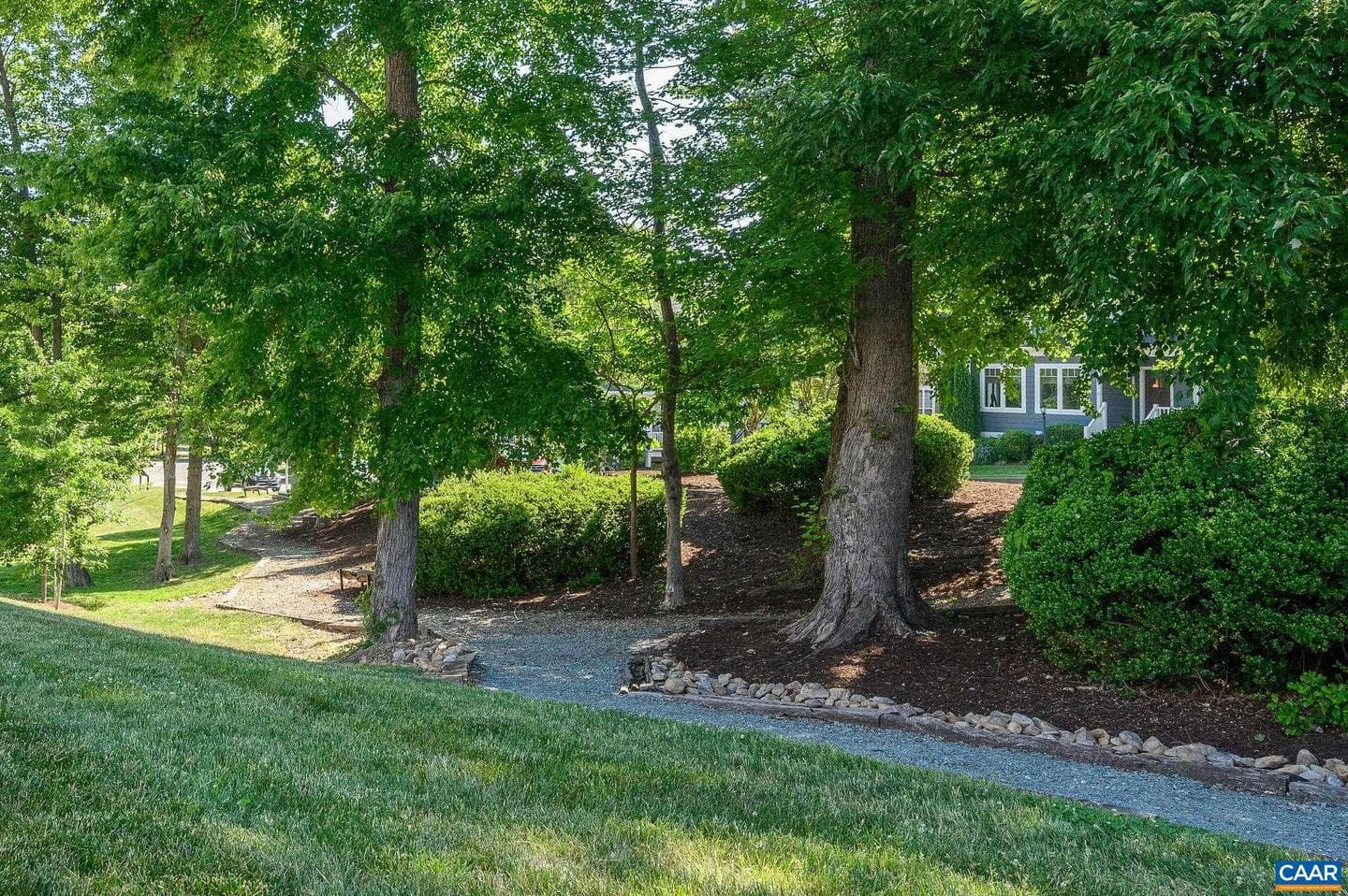 117 Roades Ct photo 28