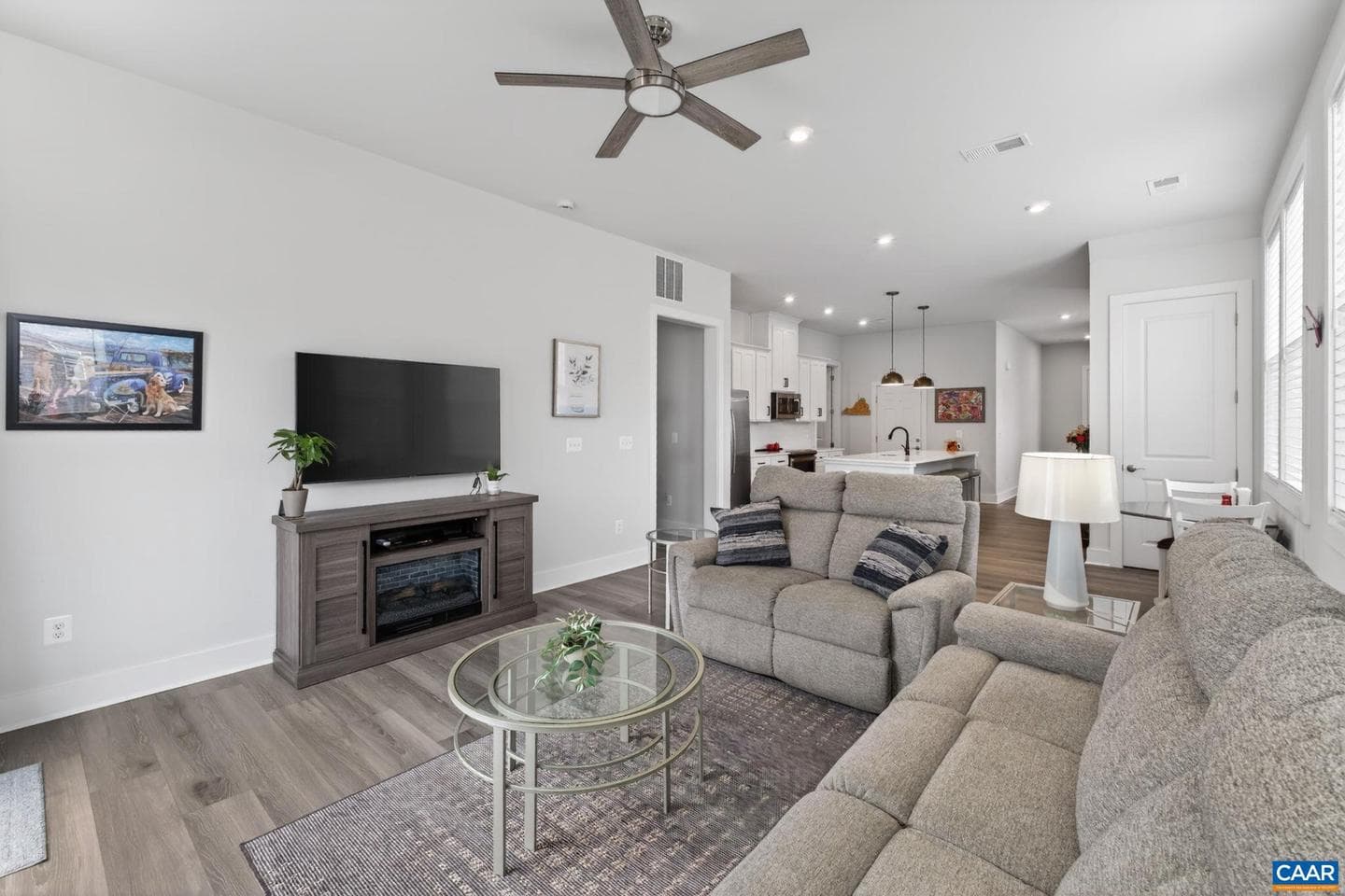 1630 Koch Ct photo 22