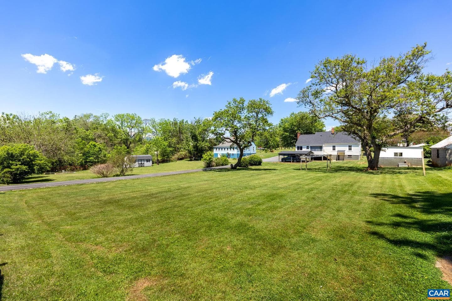 9070 Spotswood Trl photo 10