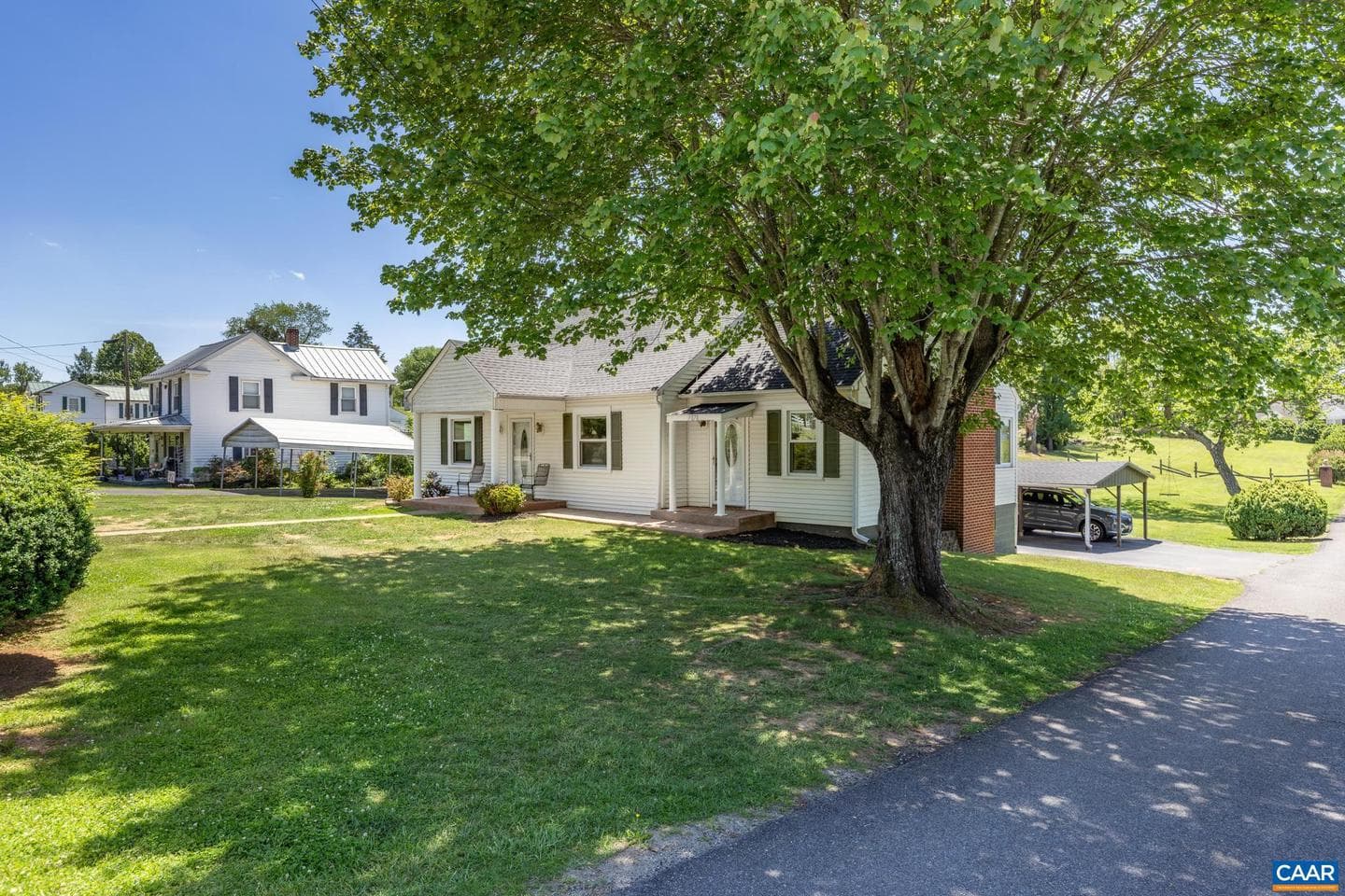 9070 Spotswood Trl photo 5