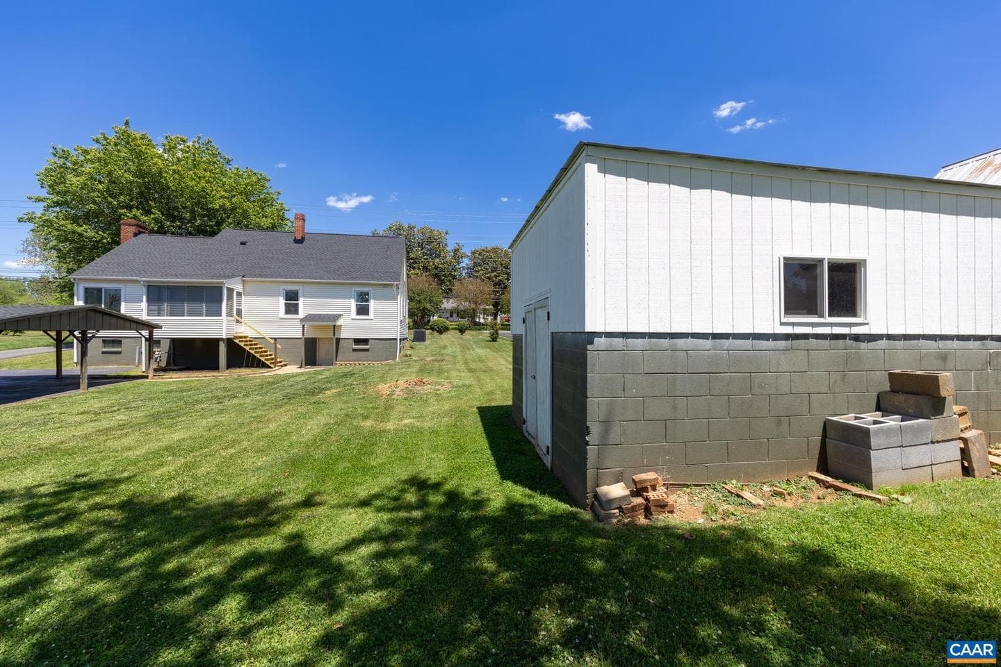 9070 Spotswood Trl photo 8