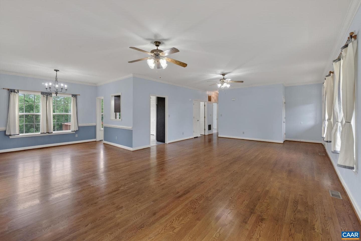 1760 Meadowview Ln photo 9