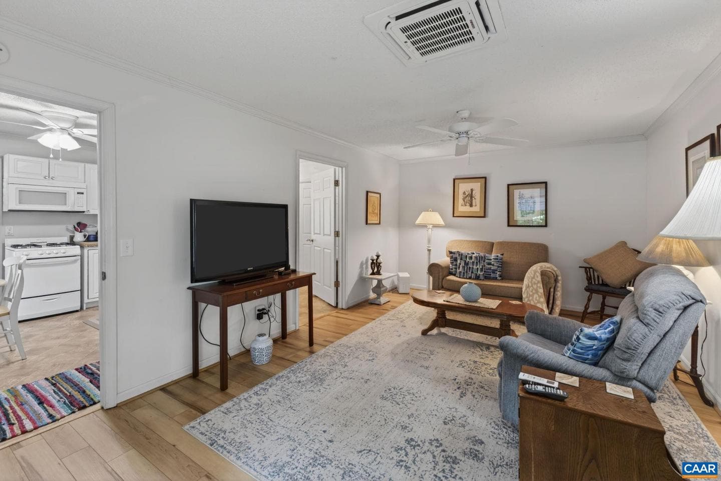 3288 Wooded Acres Ln photo 14