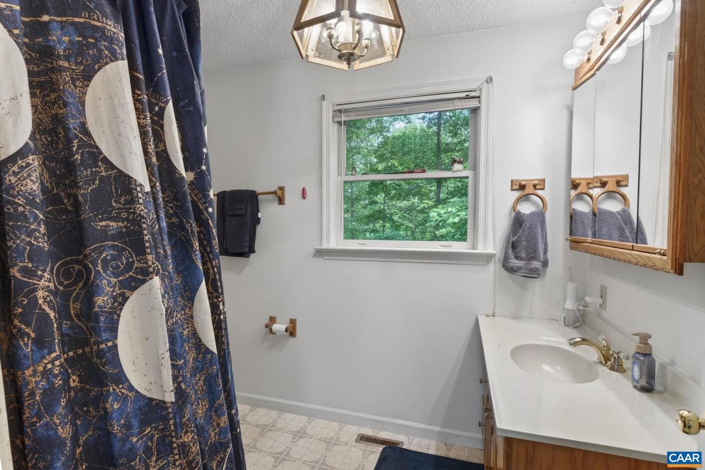 3288 Wooded Acres Ln photo 25