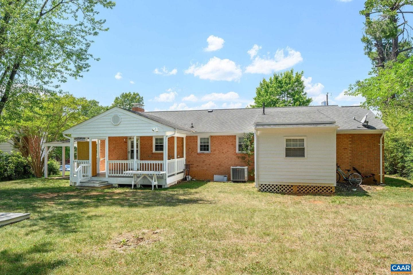 2806 Brookmere Rd photo 3