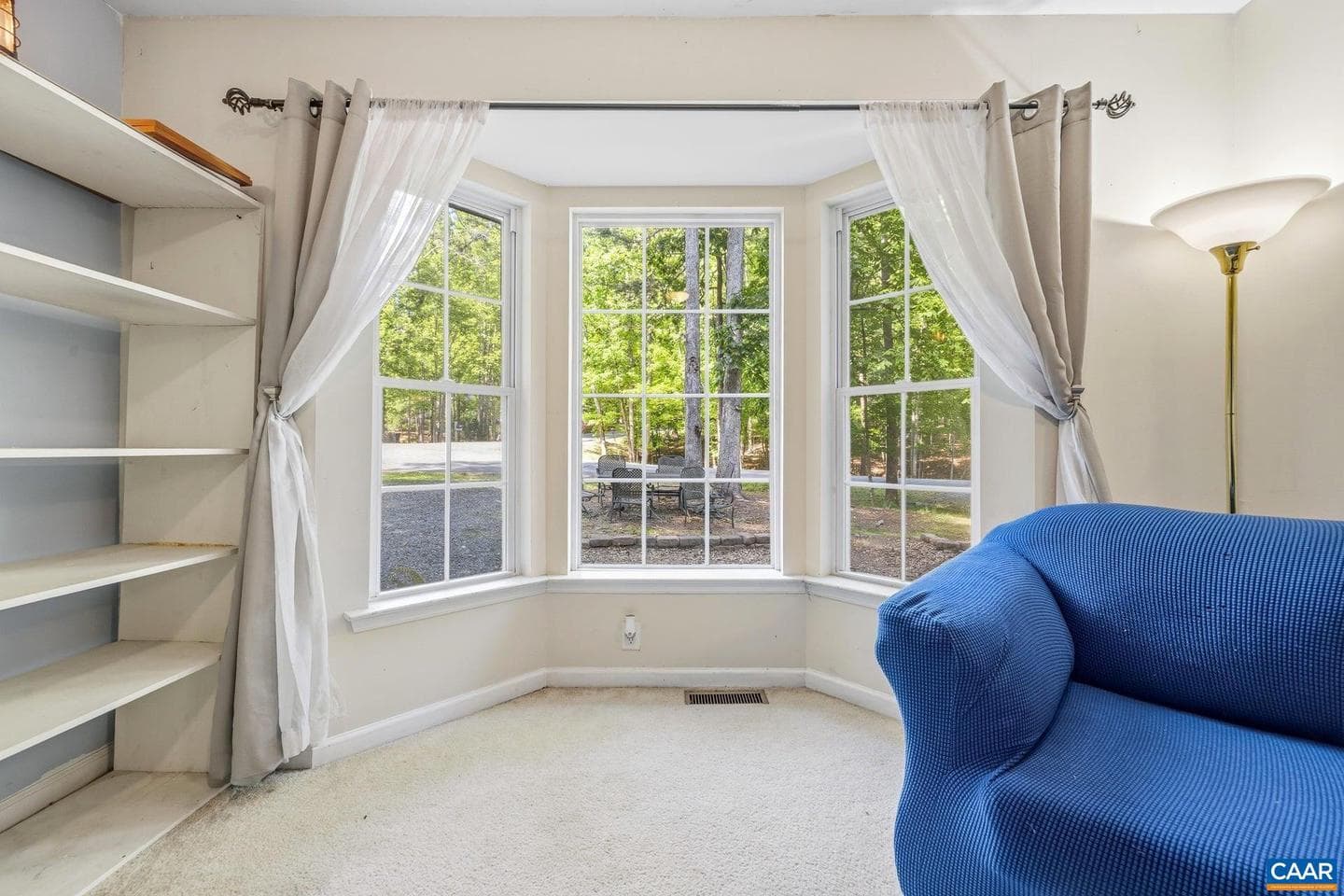 9 Morewood Pl photo 4