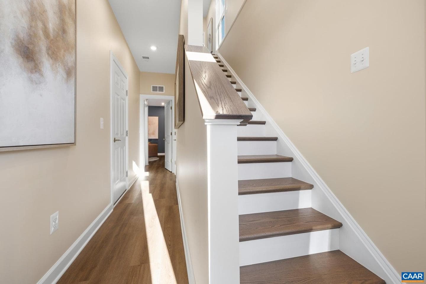 25 Keene Ct photo 5
