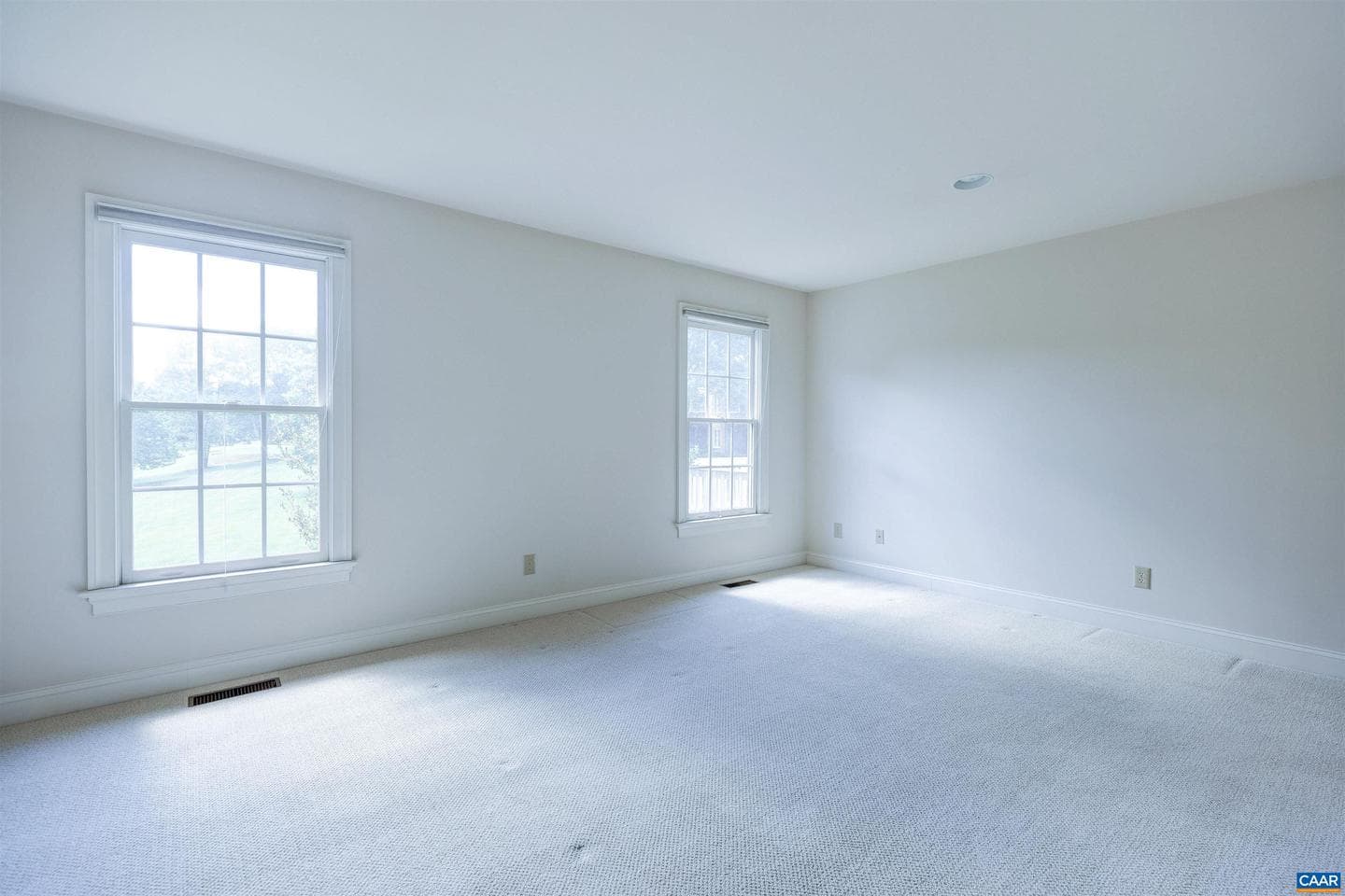 1512 Bremerton Ln photo 16