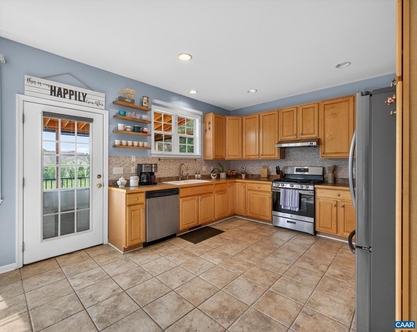 360 Bayberry Way photo 36