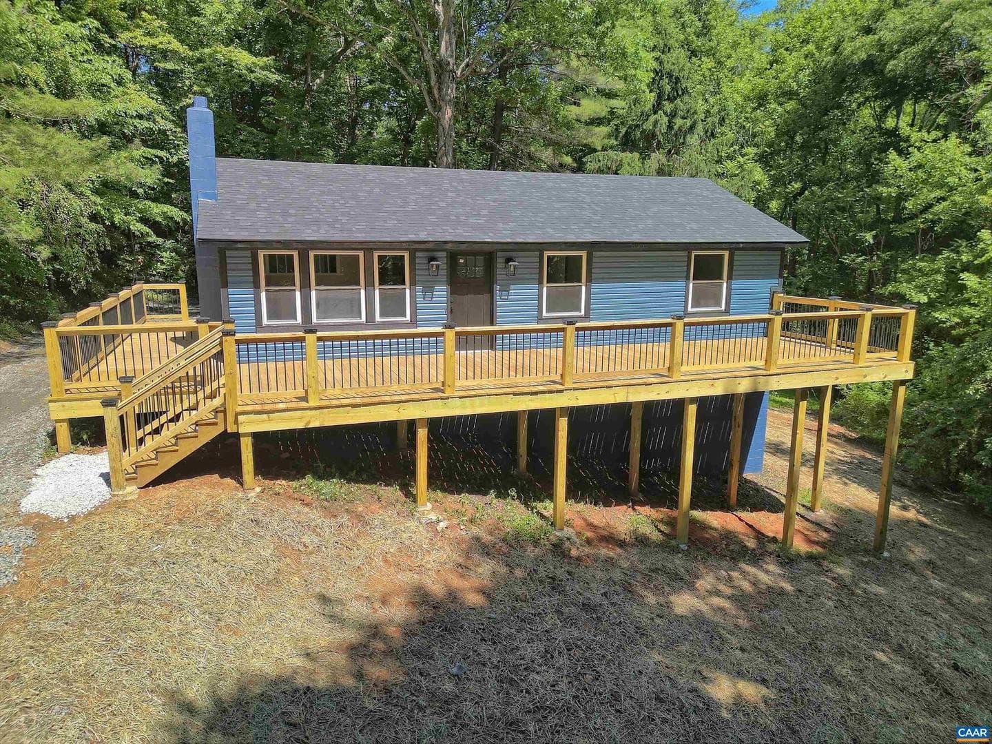 135 Iroquois Trl photo 6