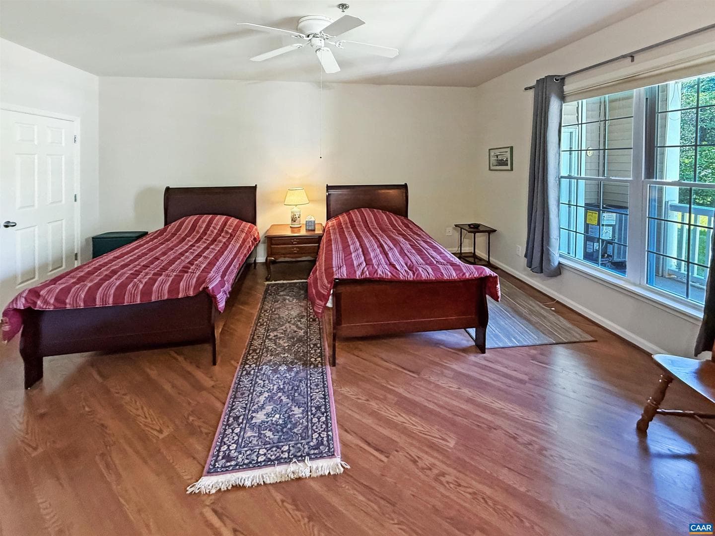 270 Riverbend Dr #1f photo 8