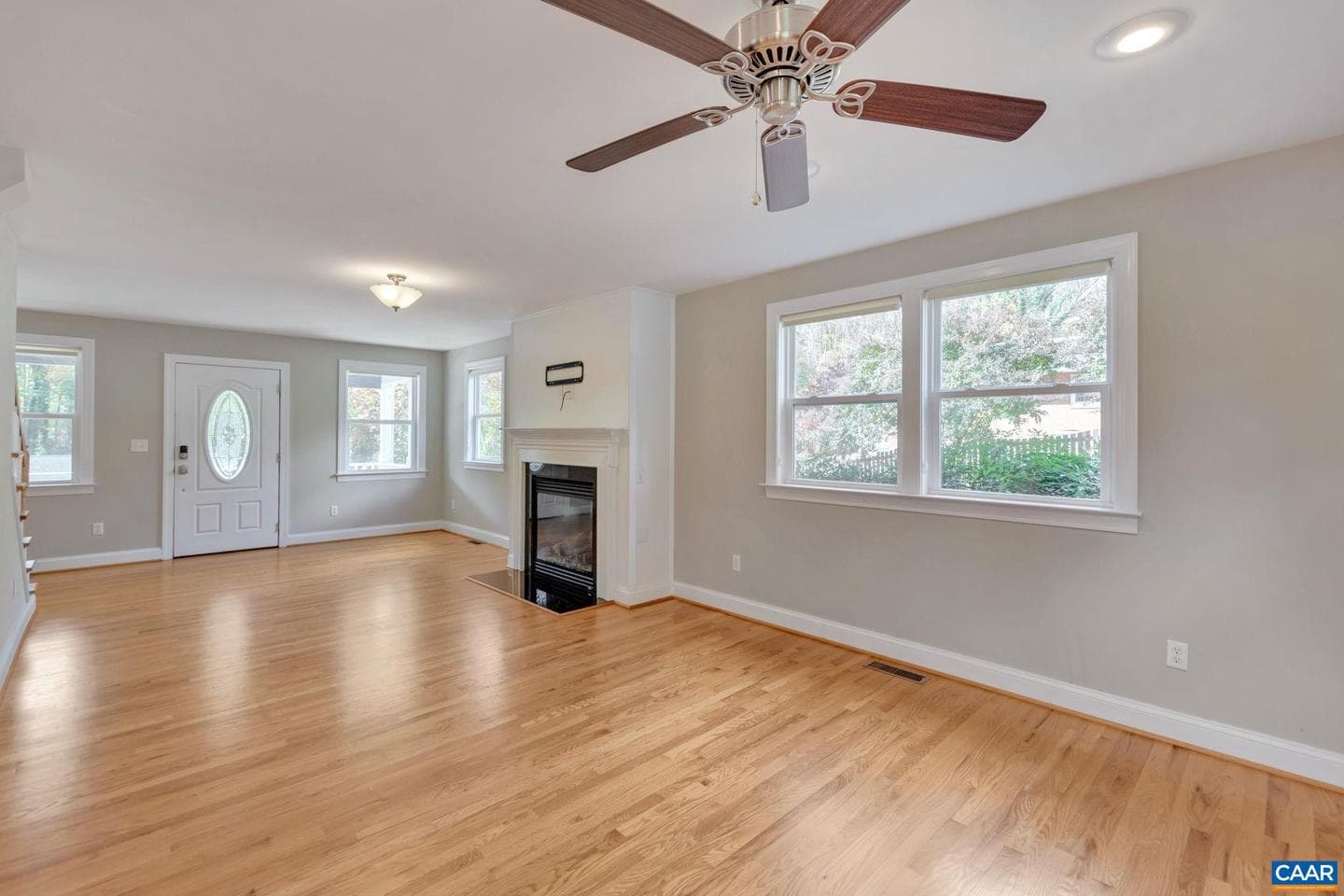 2313 Wayne Ave photo 11