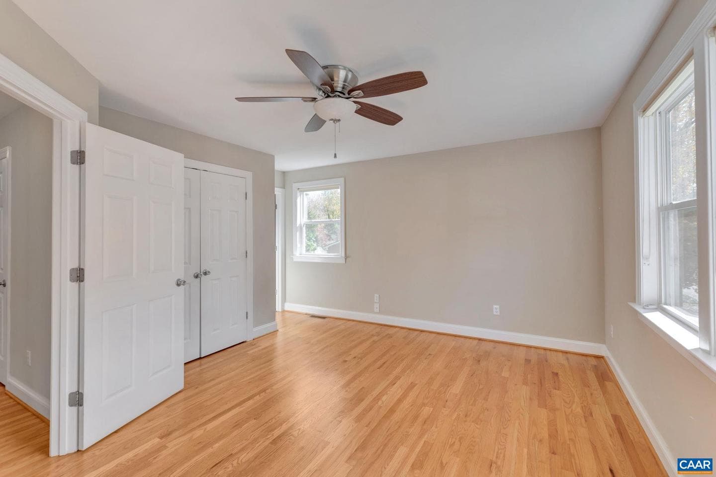 2313 Wayne Ave photo 18
