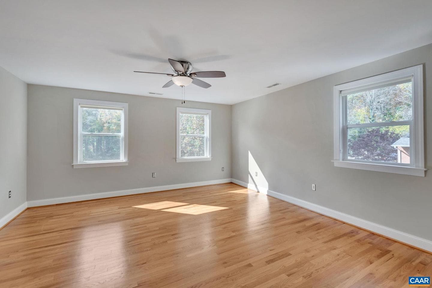 2313 Wayne Ave photo 21