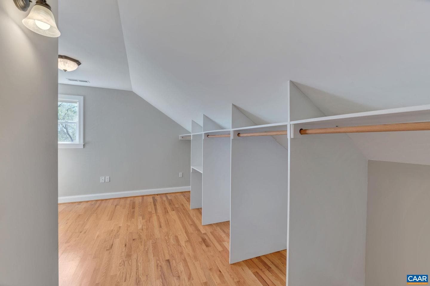 2313 Wayne Ave photo 23