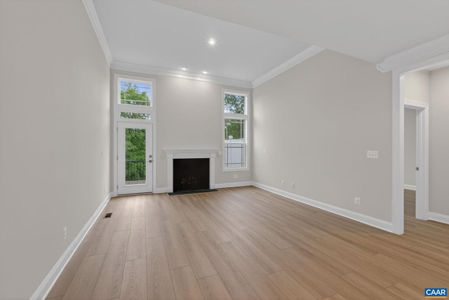 1380 Marcella St photo 18