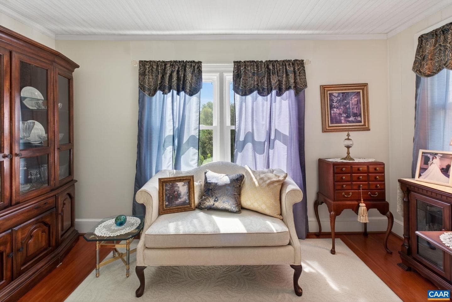 28 Ridgeway Farm Ct photo 16