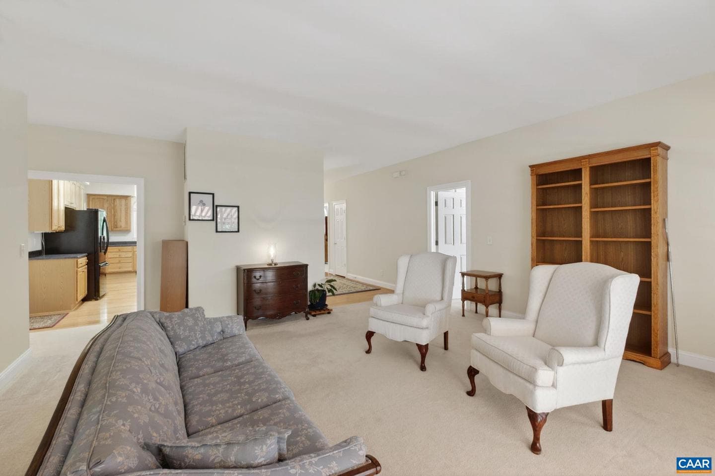 3403 Meadow Wood Ln photo 16