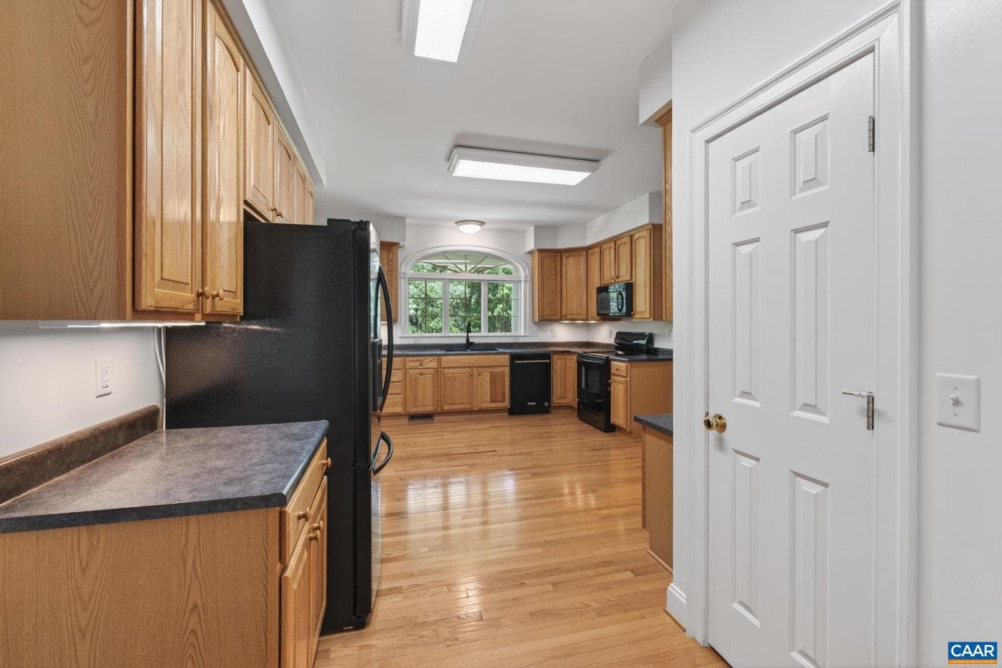 3403 Meadow Wood Ln photo 20