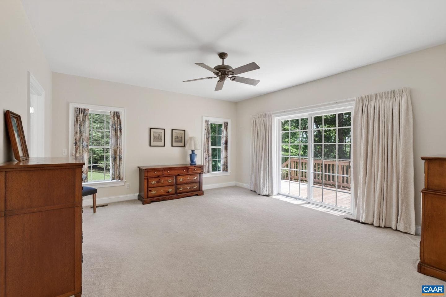 3403 Meadow Wood Ln photo 25