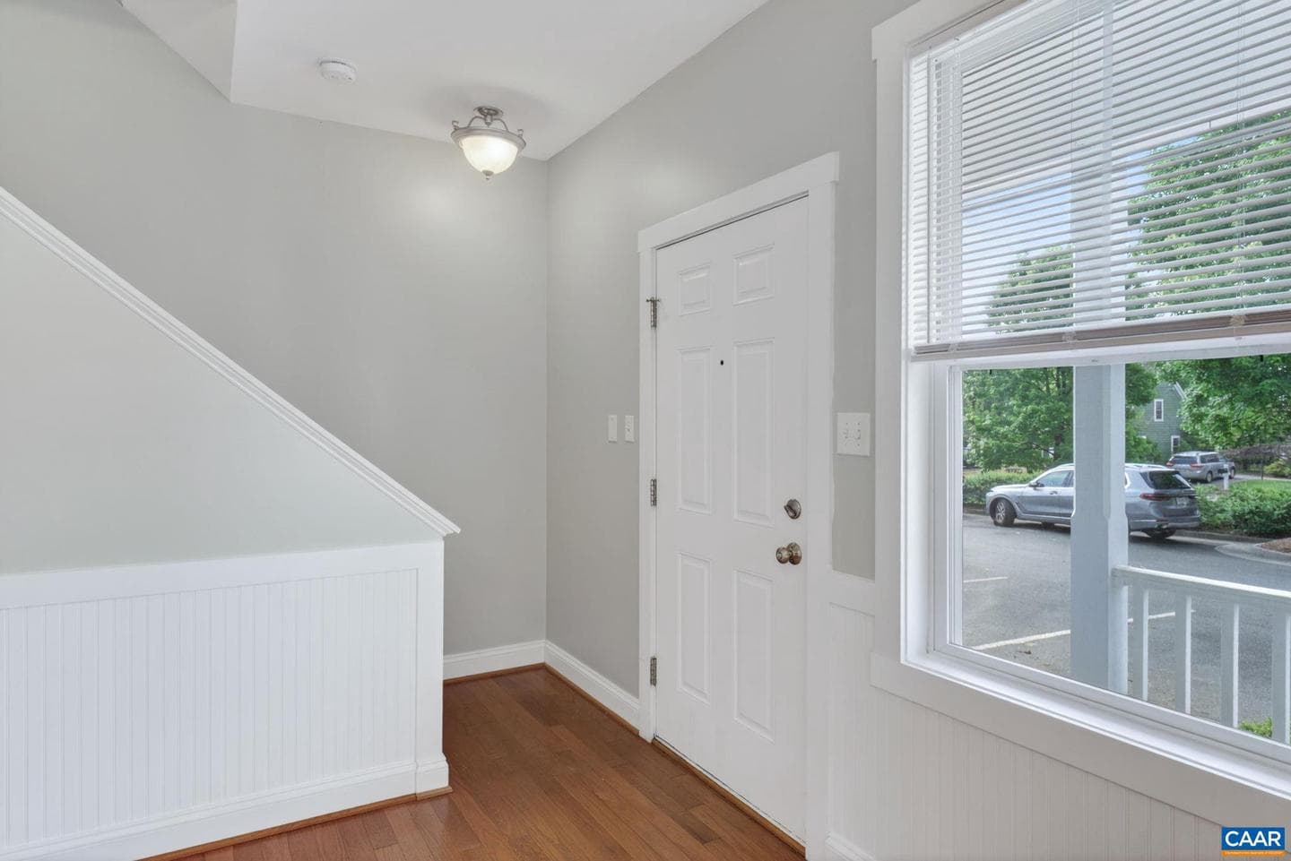 334 Marquette Ct photo 12