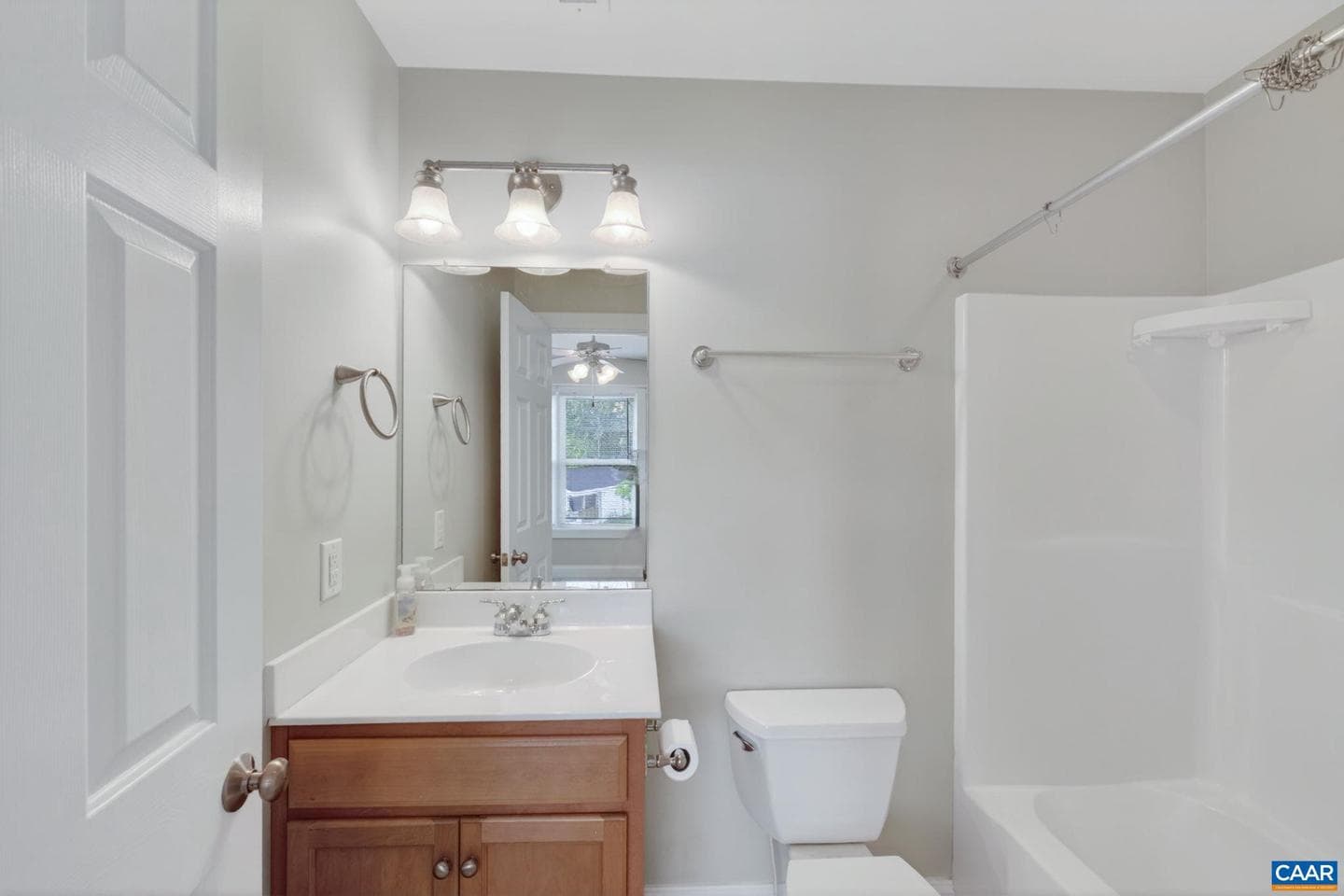 334 Marquette Ct photo 25