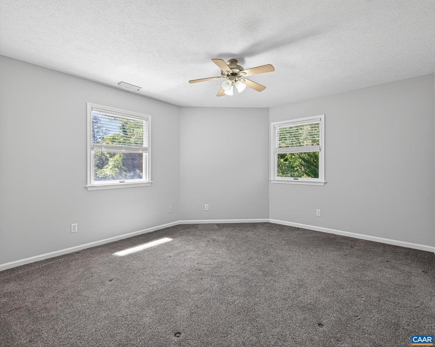 504 Deer Dr photo 45