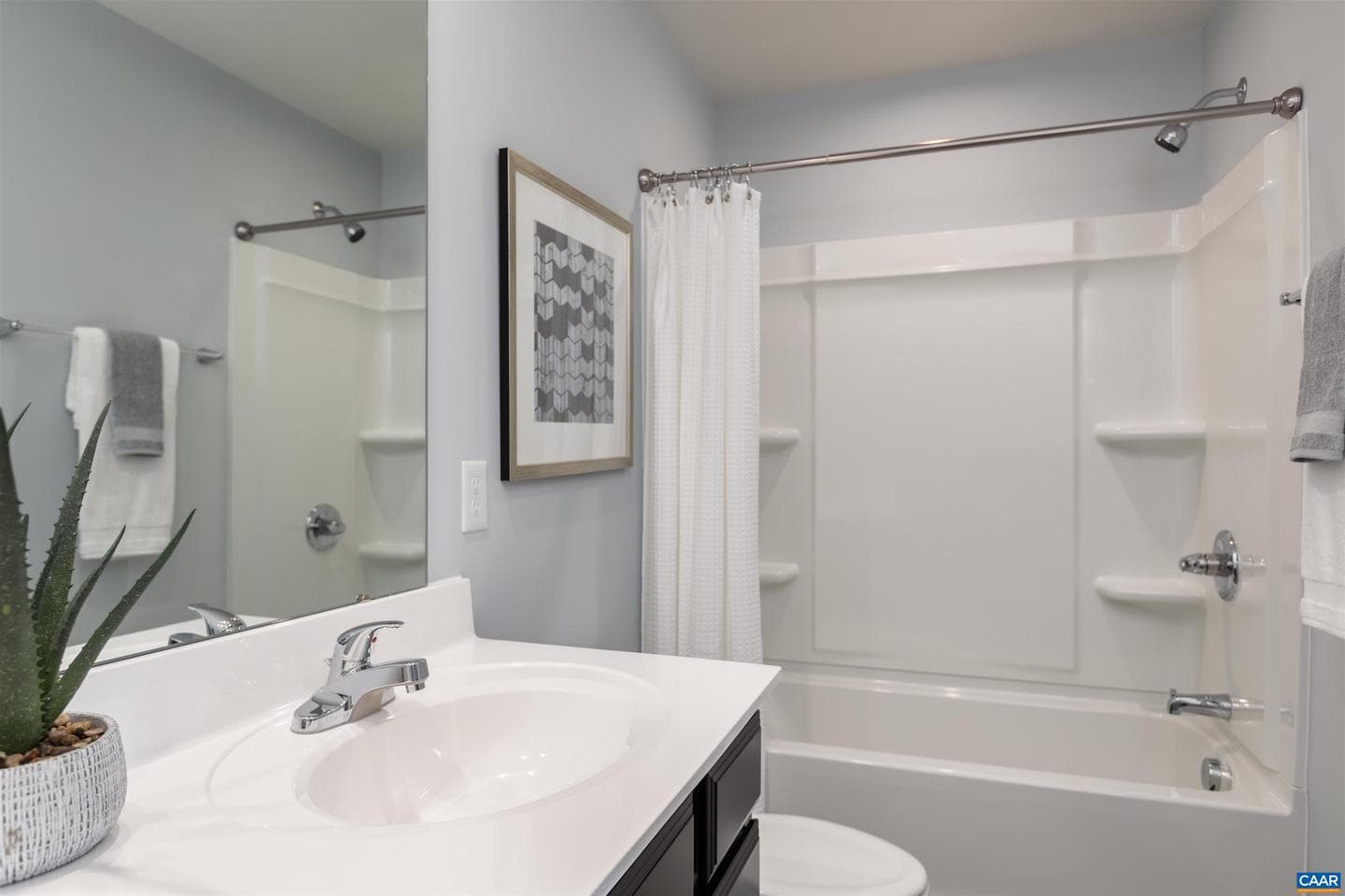 556 Arches Ln photo 13