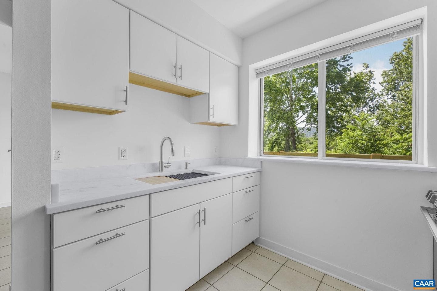 1604 Monticello Ave #a photo 9