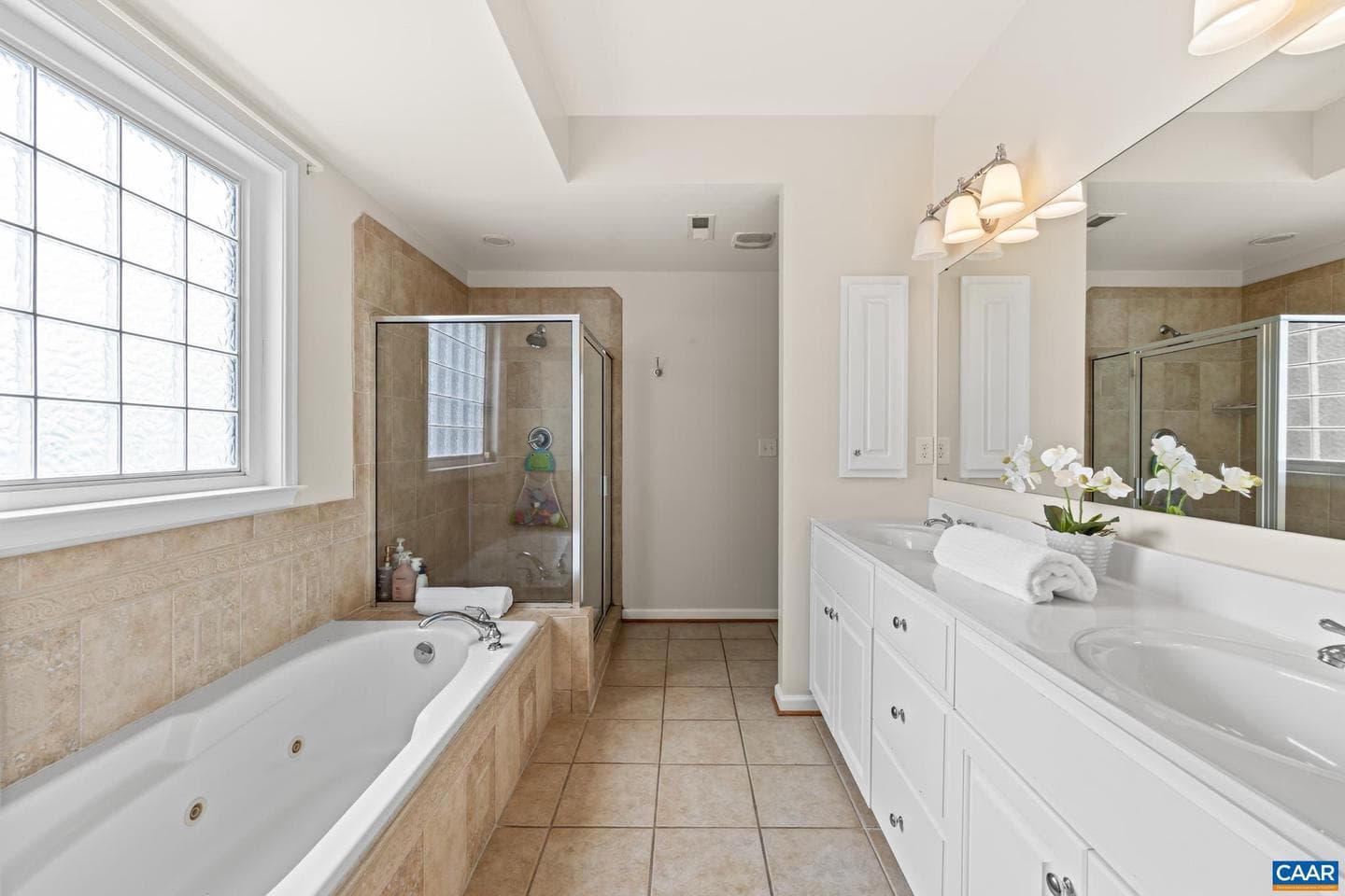 363 Grayrock Dr photo 23