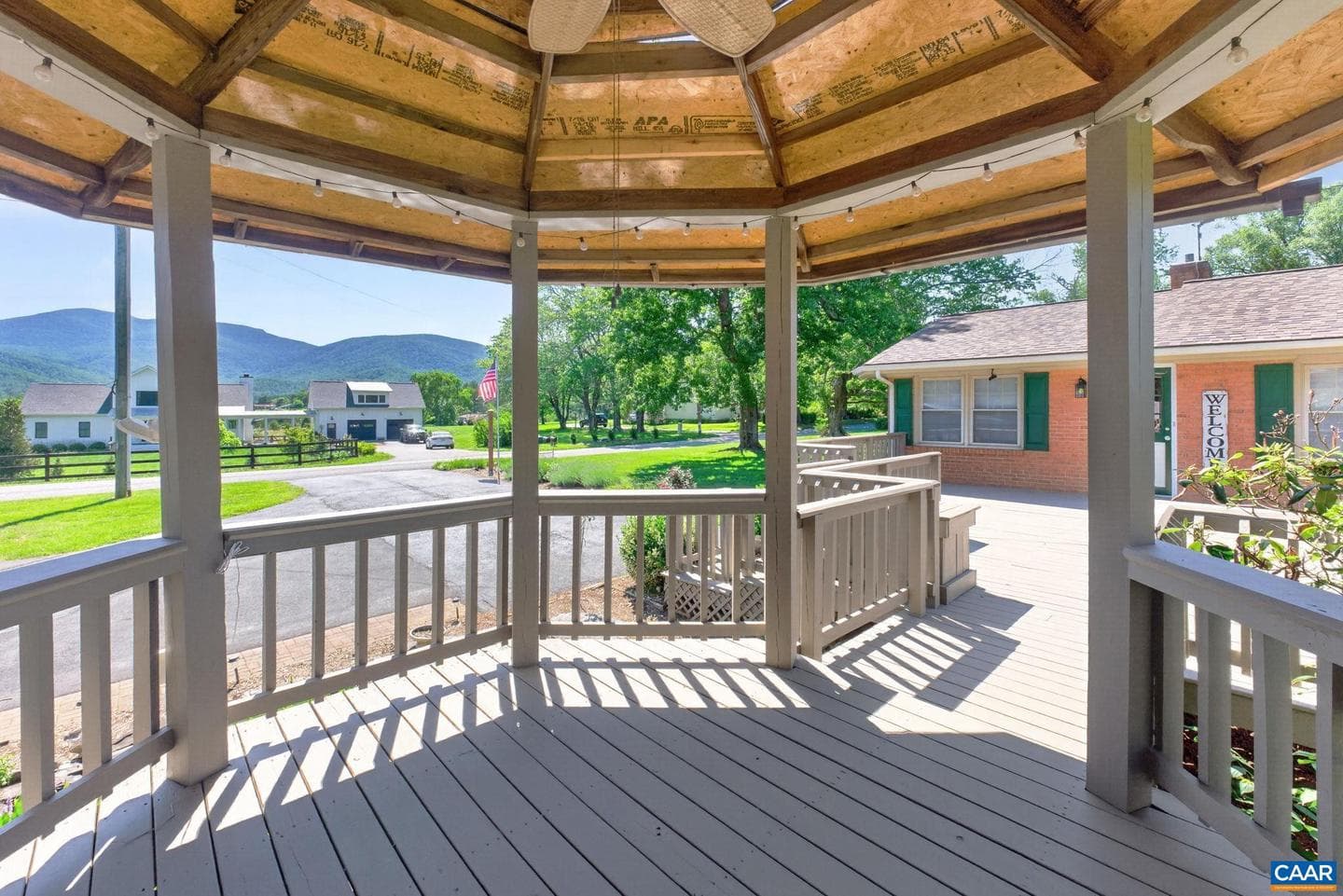 18 Windy Acres Cir photo 11