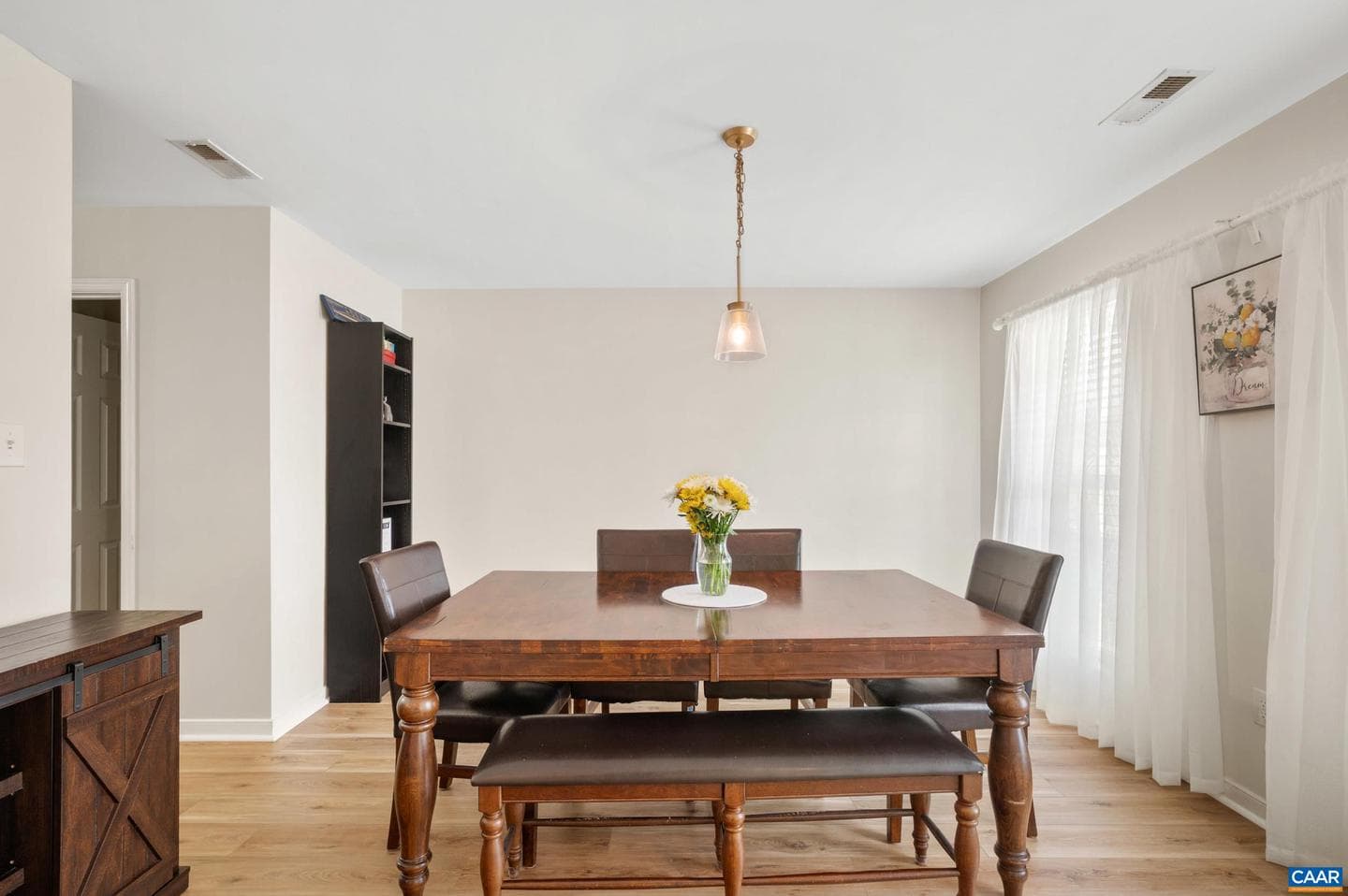 200 Apple Orchard Dr photo 4